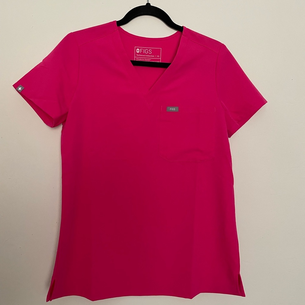 Figs XS Shocking Pink Catarina One-Pocket Scrub Top